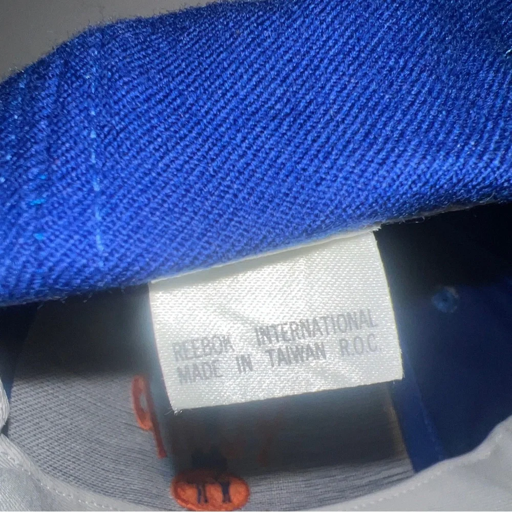 DS New Vintage Reebok PUMP IT UP Wool snapback Hat From The 90’s Blue Orange - Picture 5 of 5